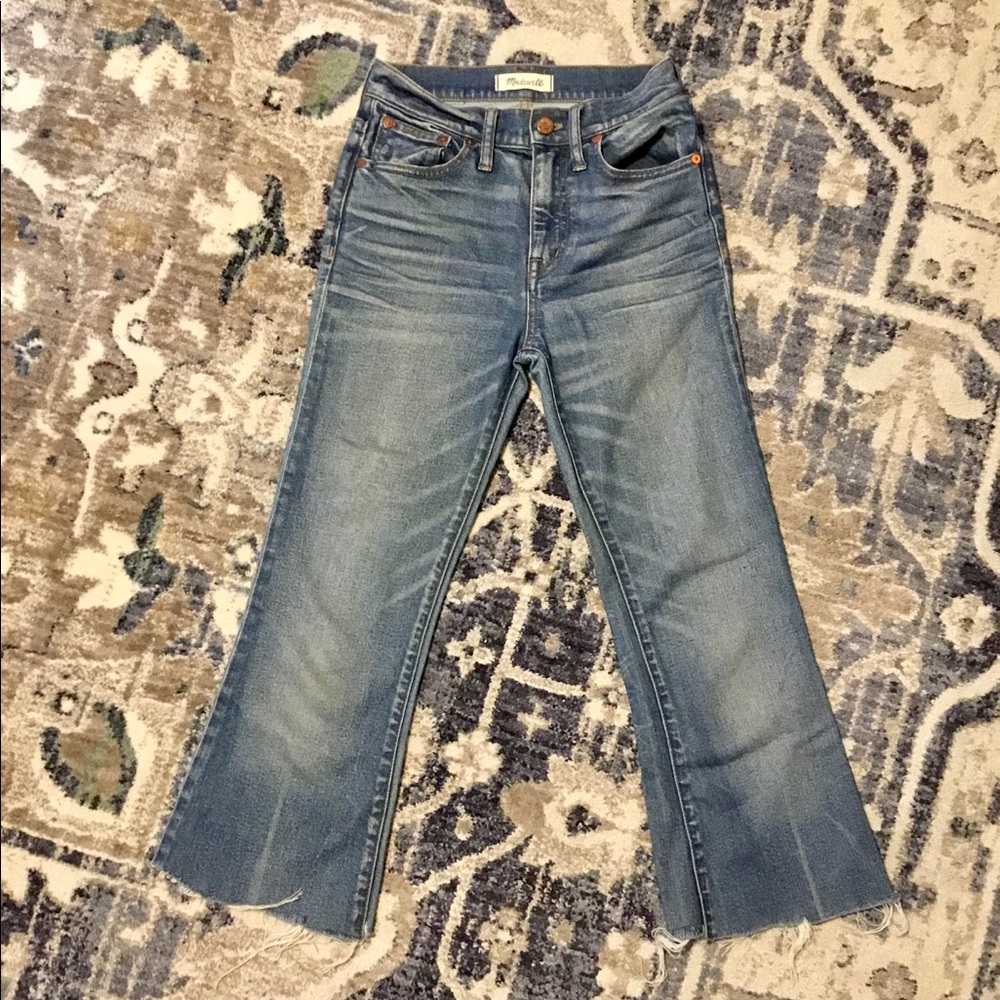 Madewell Flea Market Flares Cropped Jeans